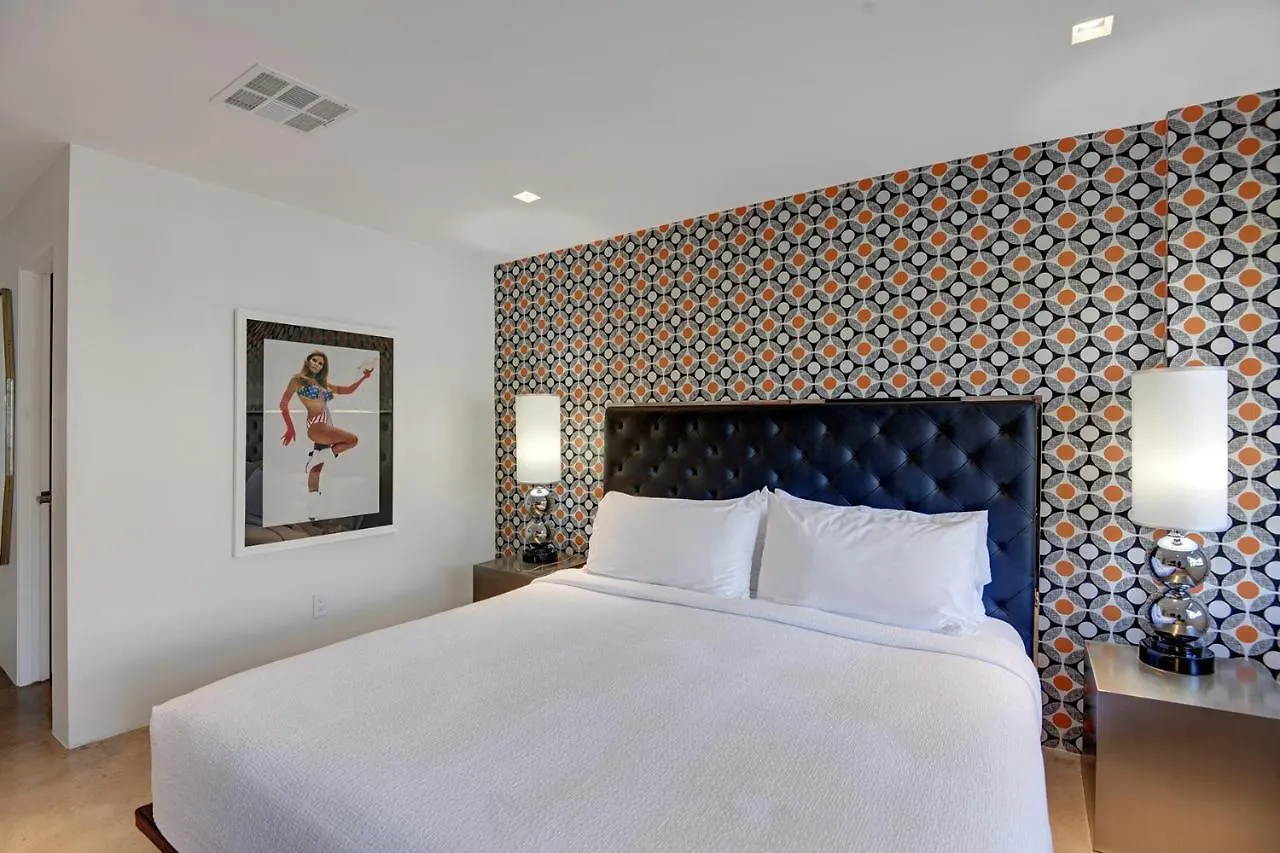 Сasa de vacaciones Ultra Luxury Resort Like Compound Pool, Spa, Fire Pit- Close To Everything- 4Bd/2.5Bth Palm Springs Estados Unidos