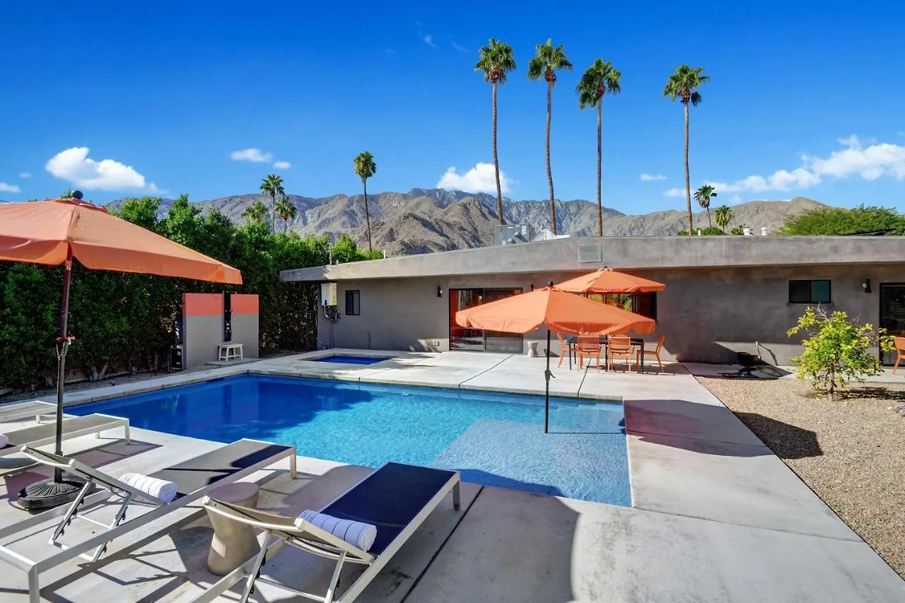 Ultra Luxury Resort Like Compound Pool, Spa, Fire Pit- Close To Everything- 4Bd/2.5Bth Palm Springs 0*,
